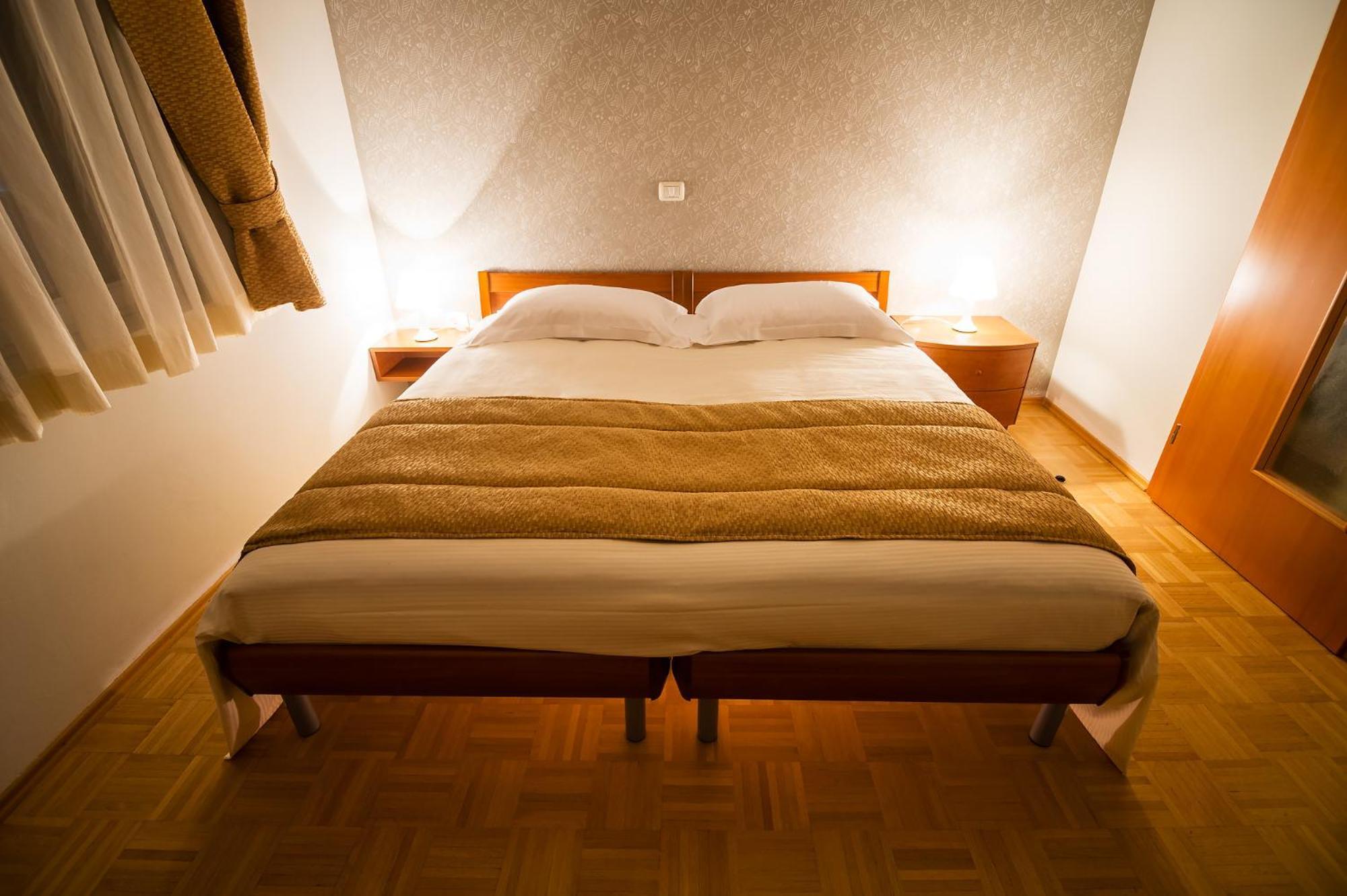 Guest Accommodation Primula Nova Gorica Bagian luar foto